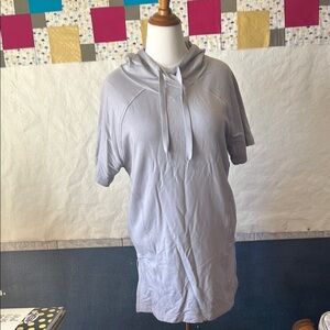 Athleta lavender Hooded Short Sleeve Top